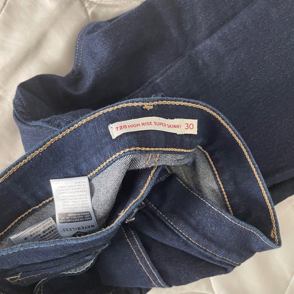 LEVI'S Women's 6 PAIRS!  LOT sizes 30, 31, 32 - Picture 12 of 16